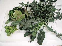 verdure per la torta salata: cavolini, cavolo nero e broccolo fiolaro
