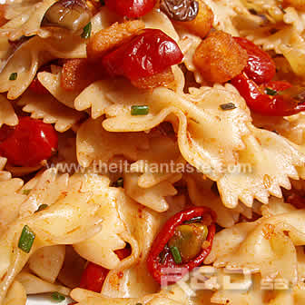 pasta tossed with tomato sauce