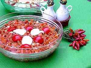 pasta salad - the image shows chilli pasta dressed with tomato and mozzarella