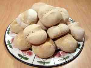 Homemade buns with kamut flour