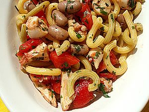 Insalata di pasta con polpo