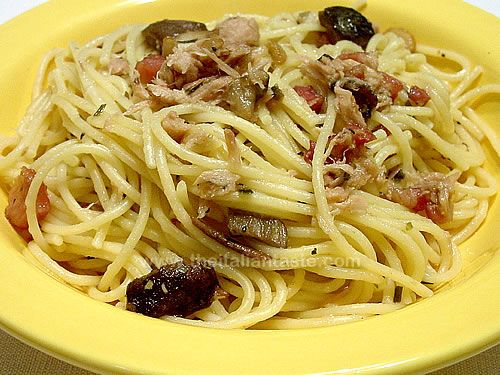 Spaghetti with tuna, Roma-style