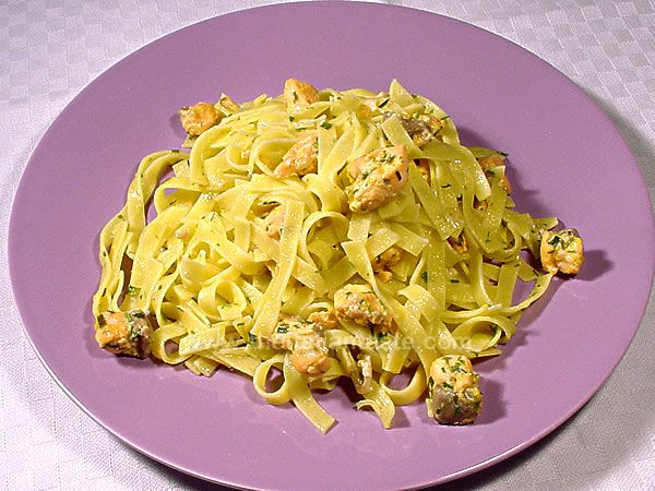 Salmon tagliatelle