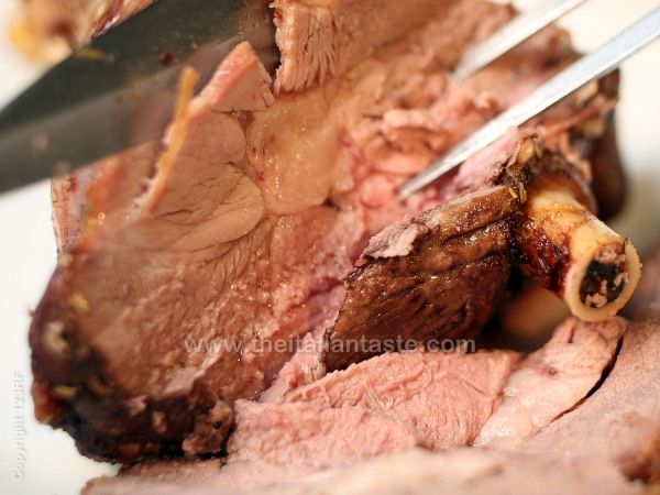 Roast leg of lamb,  Umbria-style